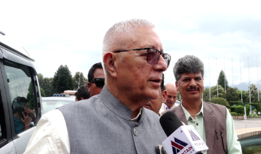 संसद बैठक बस्न पुगेका शेखरले भने : संसद नचल्नुमा दुवै पक्ष दोषी